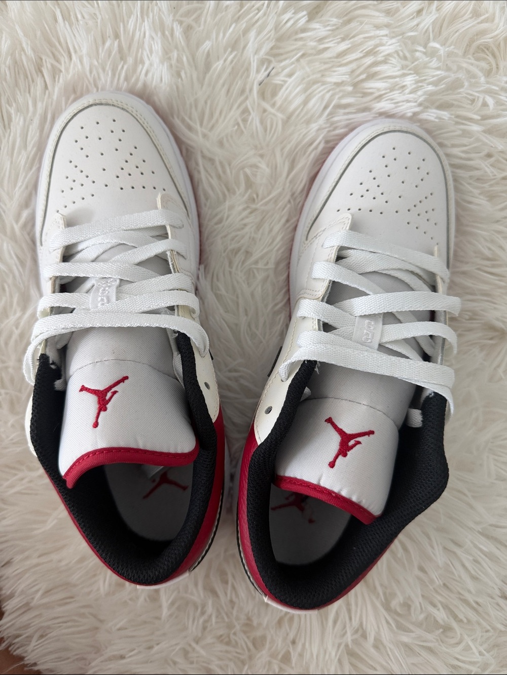 Jordan Kids White and Red Low-Top Sneakers